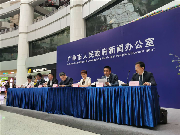 微信小程序直播加盟首届直播节